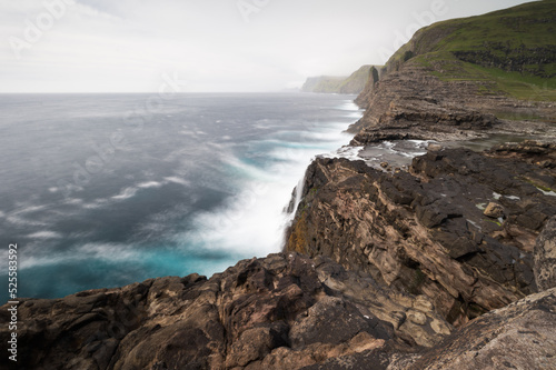 Faroe Islands ocean © AnaMaria