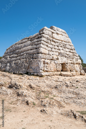 monument funéraire de l'antiquité