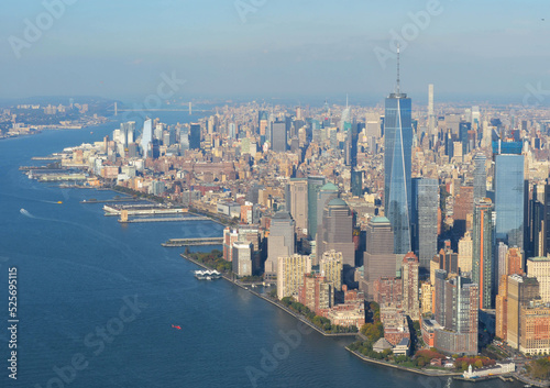Fototapeta Naklejka Na Ścianę i Meble -  New York, Manhattan ouest depuis hélicoptère