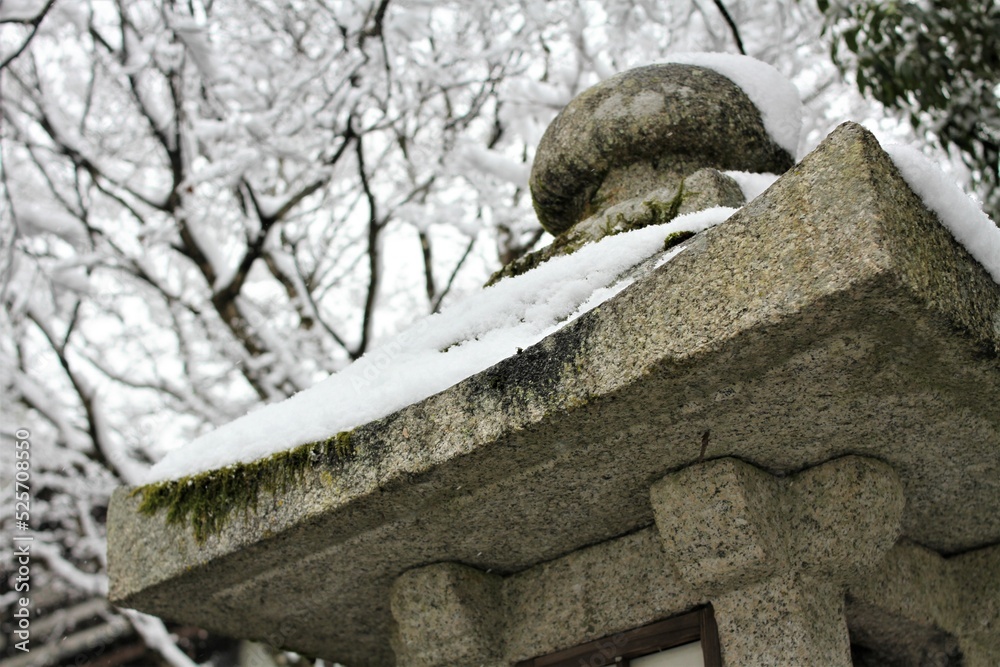 Obraz premium 京都 鞍馬寺 雪景色