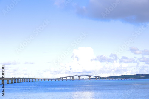 Wallpaper Mural 伊良部大橋がある風景 Torontodigital.ca