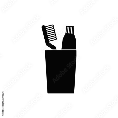 toothbrush Glass cup icon in black flat glyph  filled style isolated on white background