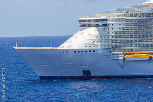 09 January 2022, Miami, USA | Luxury cruise ship Oasis of the seas sailing to port in middle of the Caribbean sea Image background | Luxury cruise ship Largest in world moving to port  