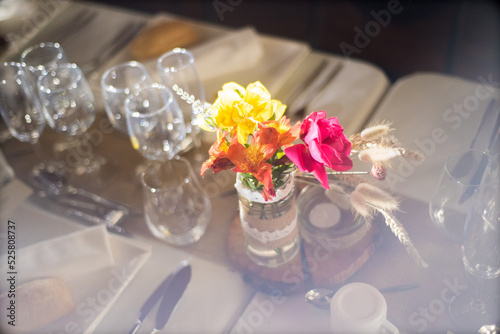 Décoration de table de mariage, fleurs, roses