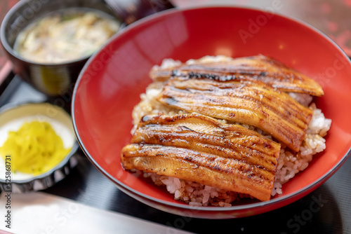 穴子丼
