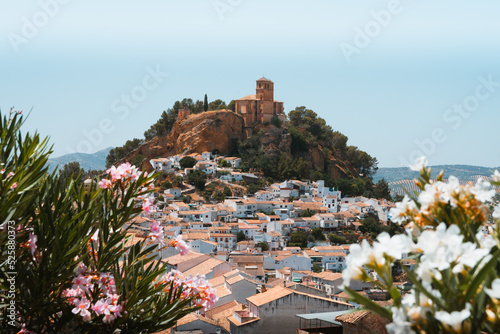 Vistas del pueblo Monte Frío, situado en la parte septentrional de la comarca de Loja. Granada, Andalucía, España