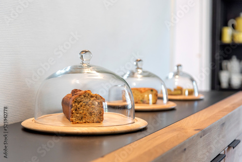 gâteau sous cloche