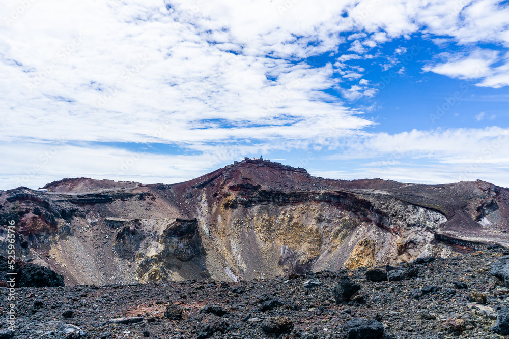 Fototapeta premium 吉田ルートから日本一高い富士山を登山する