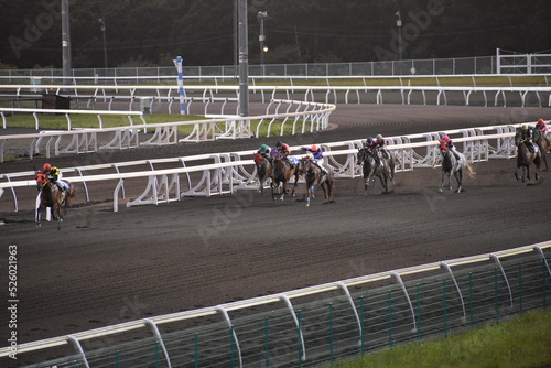 Wallpaper Mural 門別競馬場 Torontodigital.ca