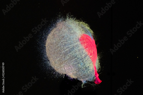 Obraz na płótnie Water balloon popping liquid abstract art w salonie