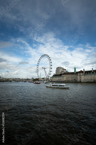 London eye with a boat in front © vojta