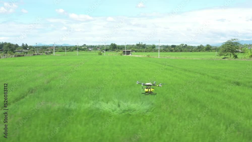 Agriculture Drone Technology AI robot for farmer to remote and spray ...
