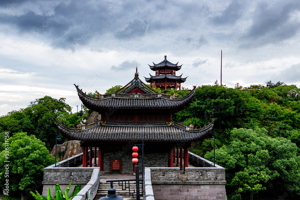 It is a Buddhist temple in Jiangnan, China.
It is a Buddhist temple in Jiangnan, China.