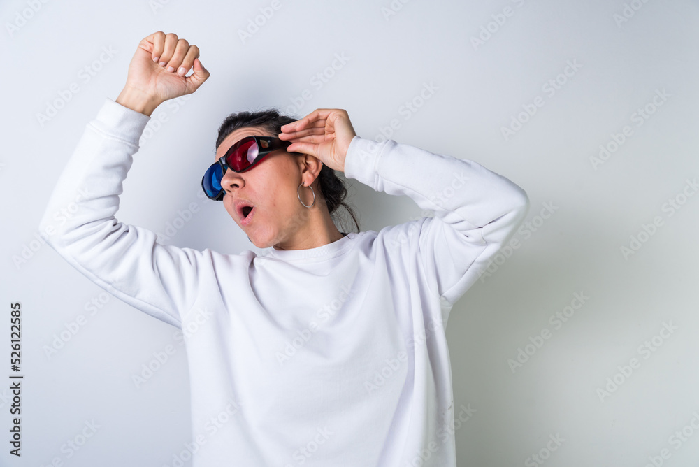 person wearing sunglasses 3d, celebrating, playing a virtual game person wearing sunglasses 3d, celebrating, playing a virtual game