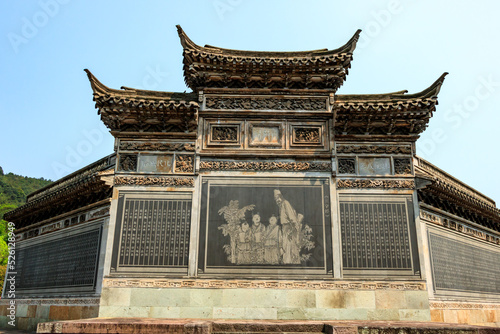 Картината върху платно This is the memorial archway of Song Dynasty in China.