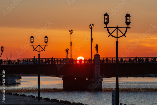 北海道釧路市幣舞橋の夕日
