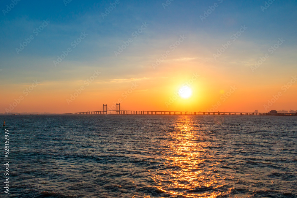 Naklejka premium sunset in the sea