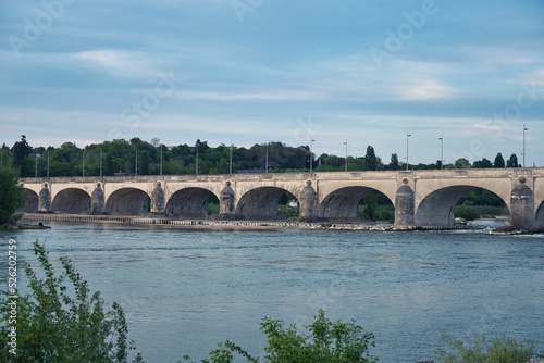 Tours Wilson Bridge photo