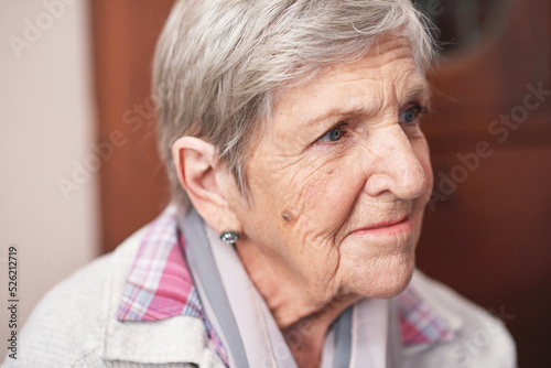 Portrait beautiful elderly woman smiling