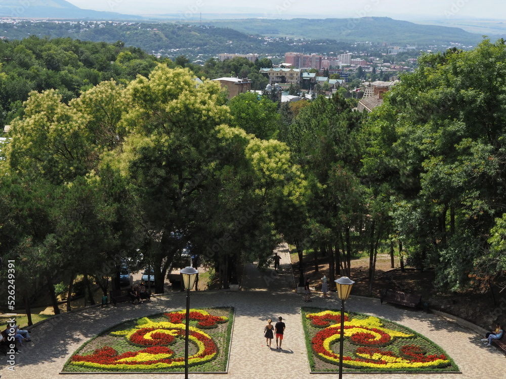 Obraz premium Tourist attraction. Flower garden 