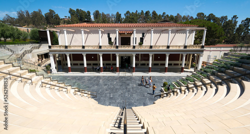 villa papyri facade