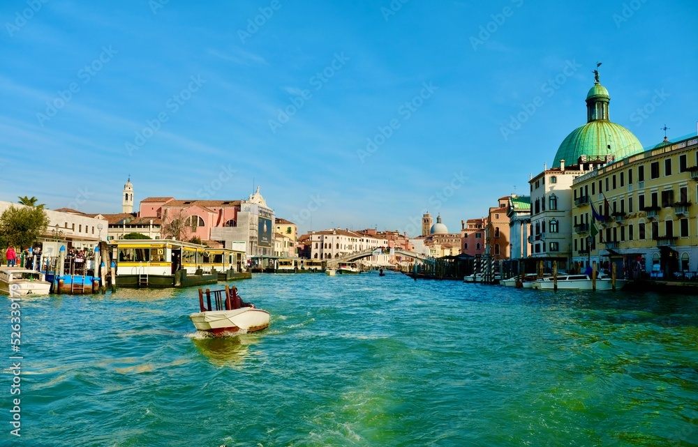 Wunderschöne Aufnahme im Privatboot Venedig Italien