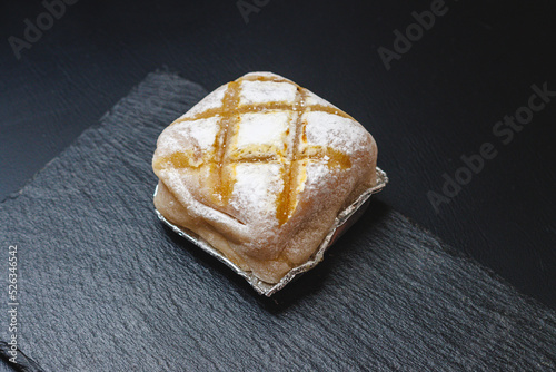 Konstfotografi El ponche segoviano, es un postre típico de Segovia, España.