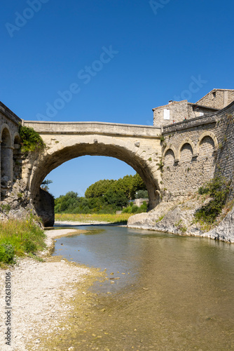 Pont Romain, Vaison la Romaine, departement Vaucluse, Provence, France
