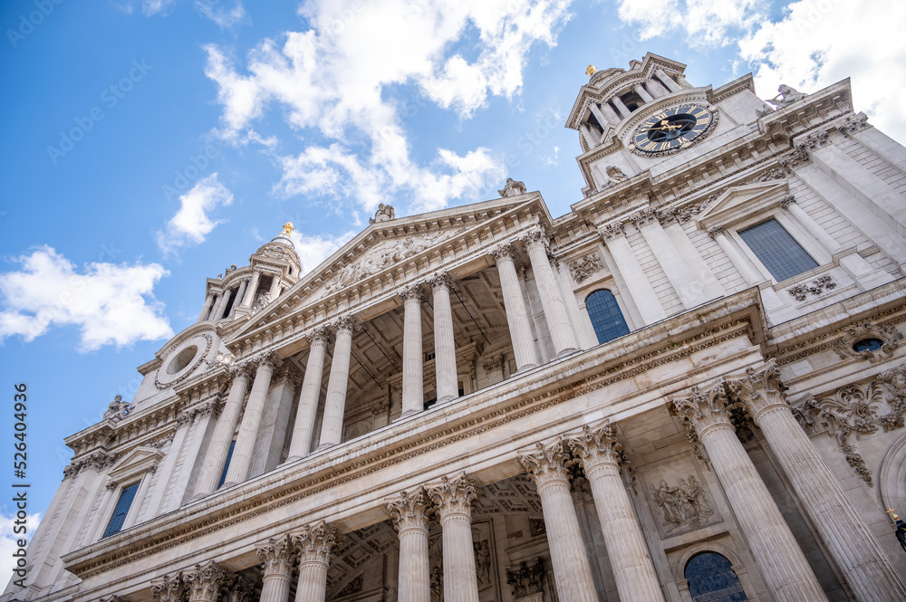  Exterior of beauitful Saint Paul's Cathedral in London.
