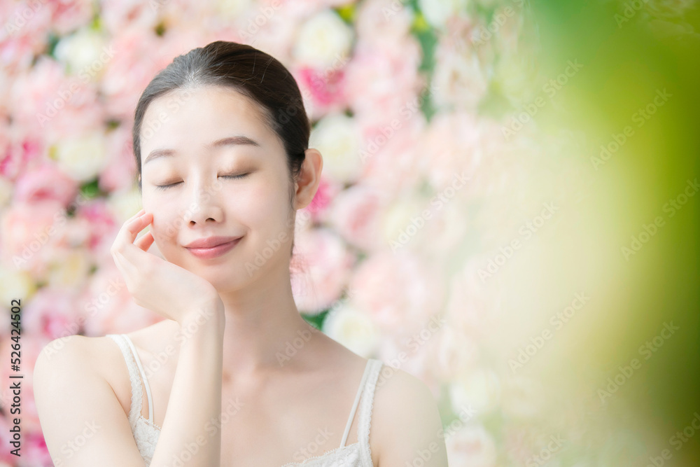 スキンケア・女性・フラワー背景