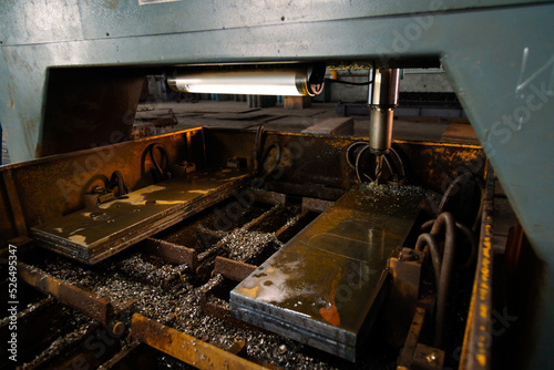 Steel plates drilling automated machine