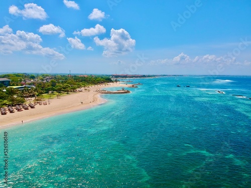 Fototapeta Naklejka Na Ścianę i Meble -  Wunderschöne Strand Aufnahme in Bali Indonesien 