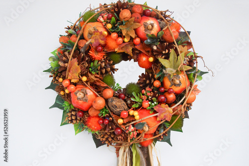 Herbstkranz freigestellt