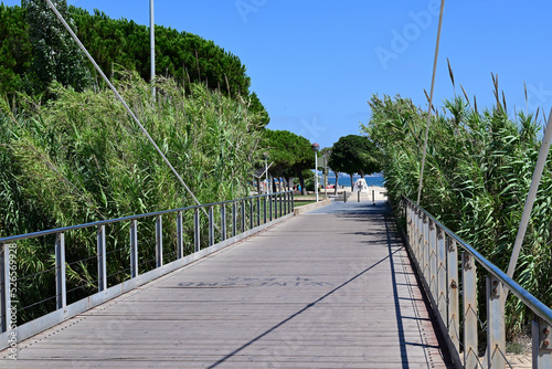 strand in cambrils, tarragona, spanien photo