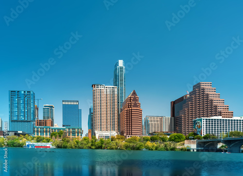 Downtown Austin Texas skyline with view of the Colorado river Fototapet