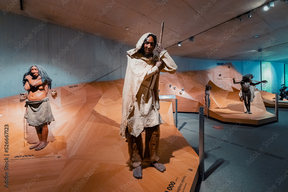 22 July 2022, Neanderthal museum, Germany: Detailed wax figures of ...