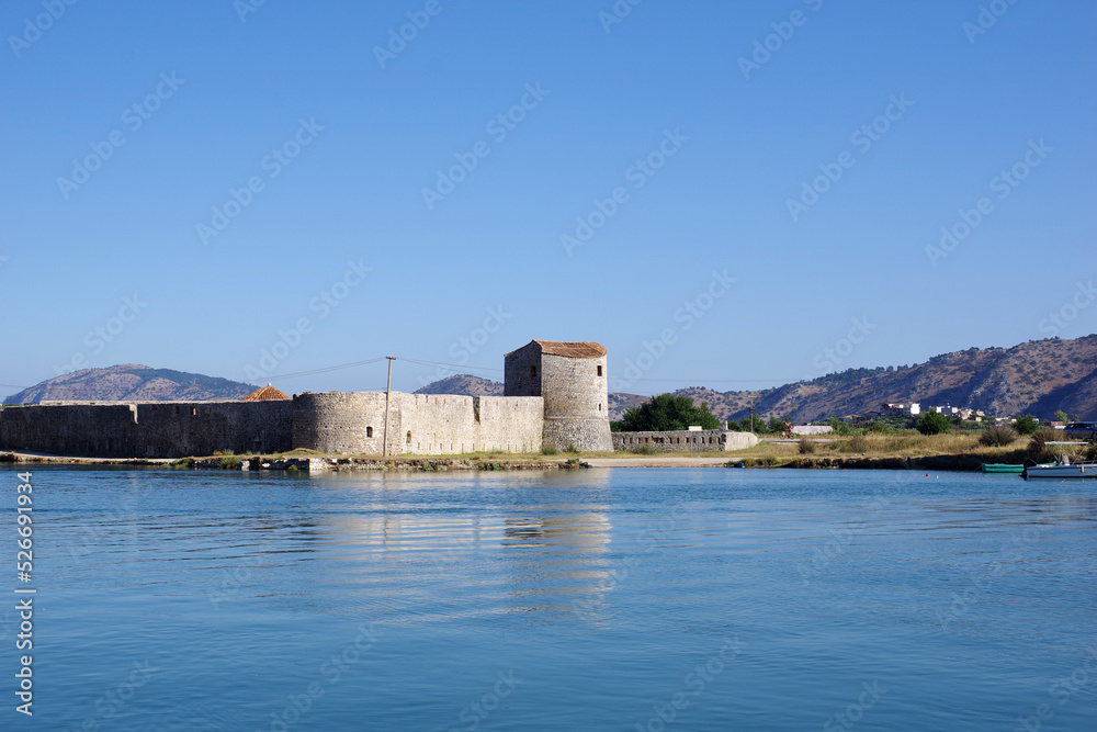 Forteresse d'Ali Pacha près de Butrint Forteresse d'Ali Pacha près de Butrint