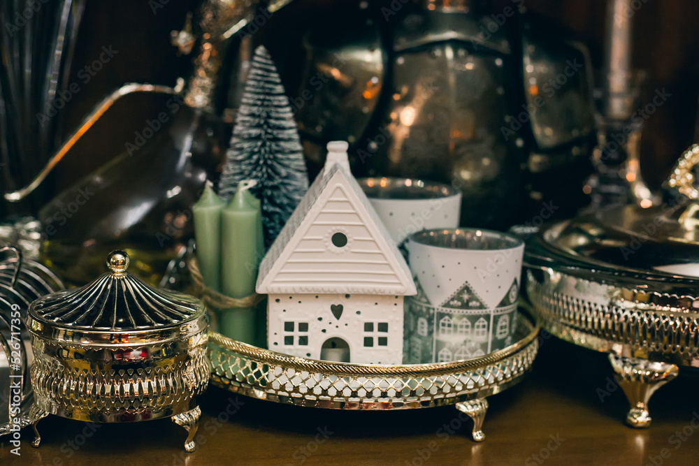 Obraz premium Christmas interior details on the shelf in the room.