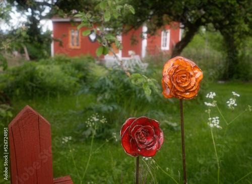 Rural Swedish countryhouse with romantic garden  © Peter
