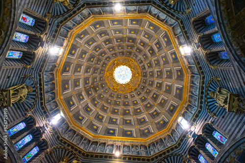 Photographie vault of the dome of the cathedral of Siena