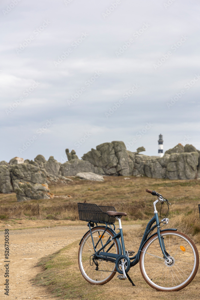 Φωτογραφία Vélo garé proche du Phare du Créac'h sur l'île d'Ouessant, une des îles du Ponan