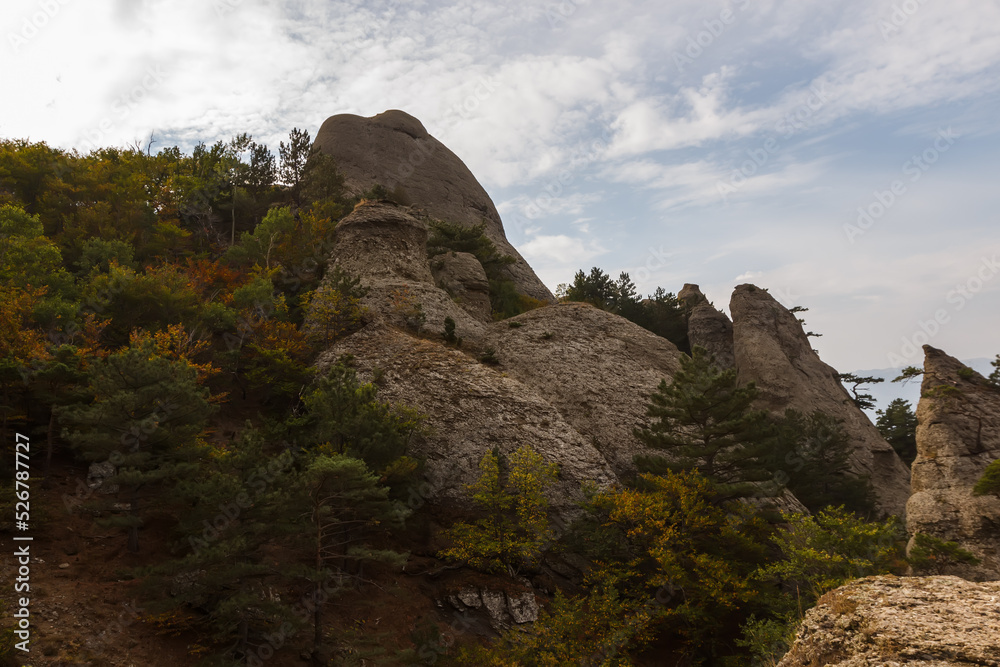 Demerdzhi mountain range. View of the rocks from below