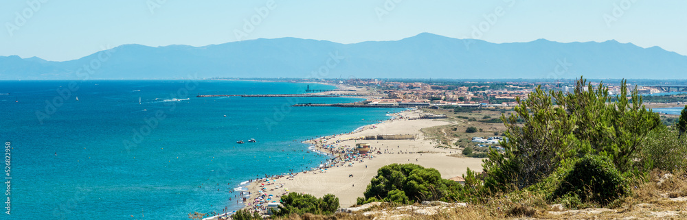 Fototapeta premium Leucate Town and beach in France