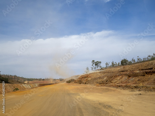 Dirt road in Mina de S  o Domingos