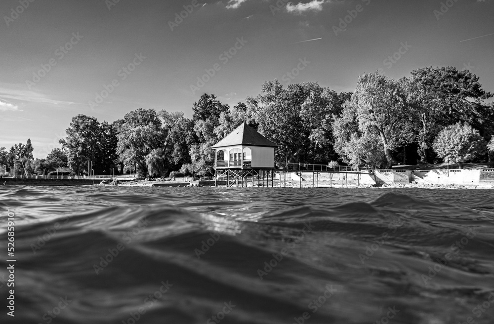 Badehaus vor Wasserburg am Bodensee Badehaus vor Wasserburg am Bodensee