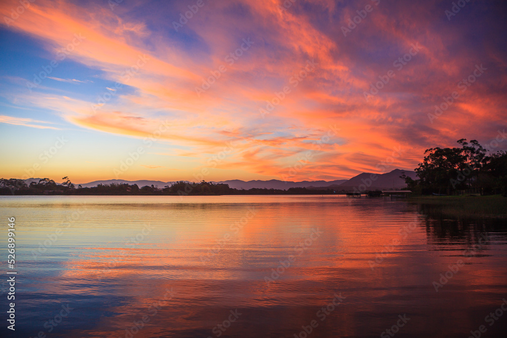 Fotografias autorais de paisagens da região da Praia do Rosa em Imbituba, Santa Catarina. Fotografias autorais de paisagens da região da Praia do Rosa em Imbituba, Santa Catarina.
