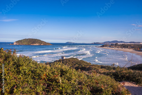 Fotografias autorais de paisagens da região da Praia do Rosa em Imbituba, Santa Catarina.