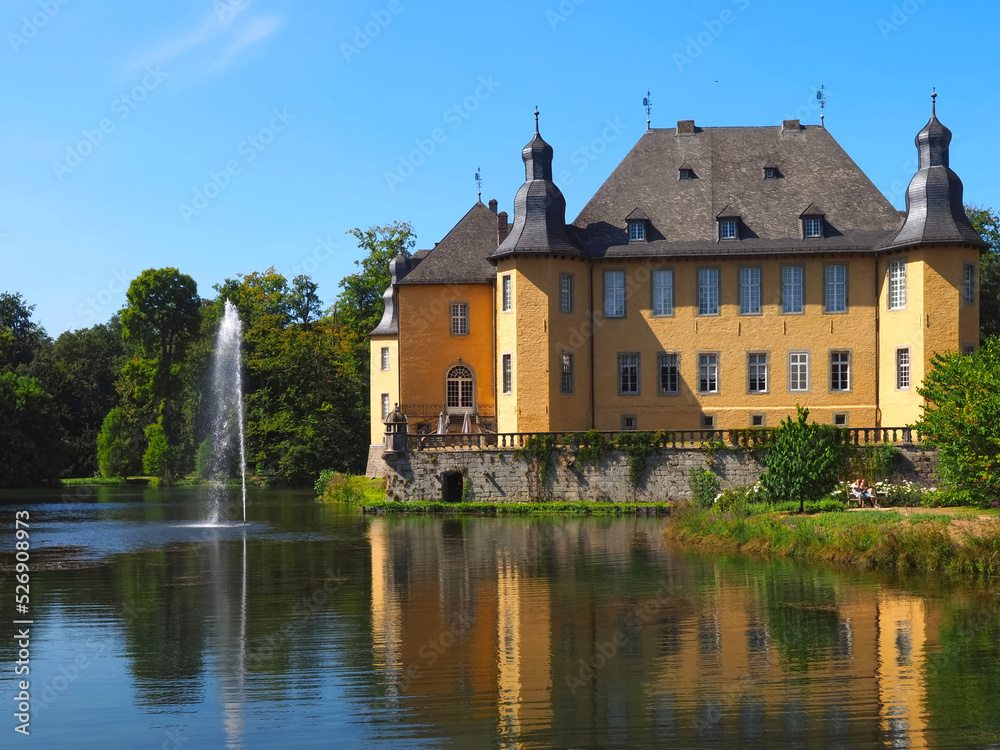Naklejka premium Schloss Dyck beautiful german water castle in Juechen