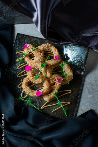 onion rings in batter with microgrin photo
