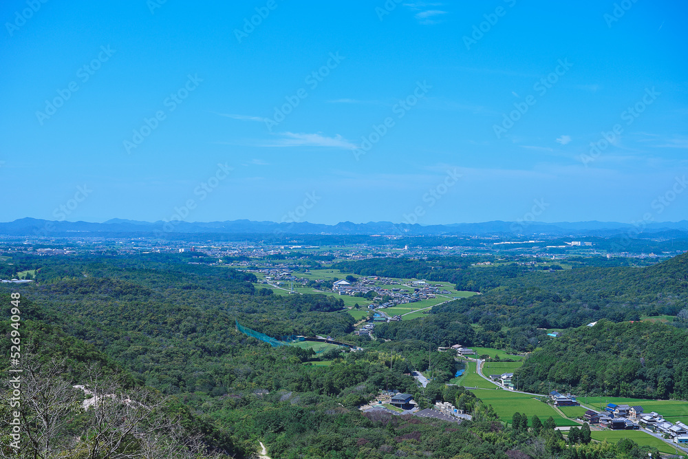 Fototapeta premium 兵庫県加東市 三草山登山道からの景色